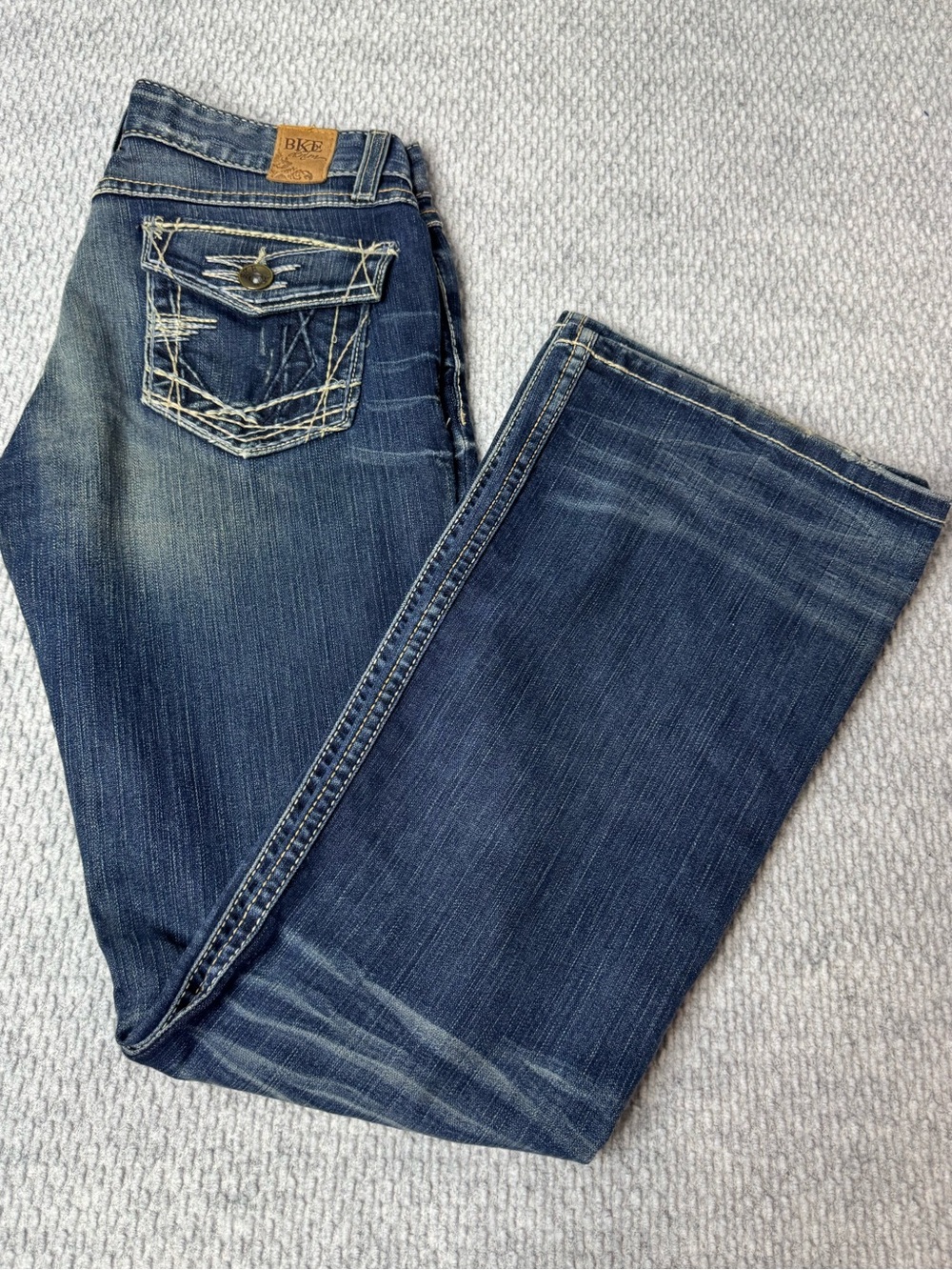BKE Women's low rise flared jeans 28